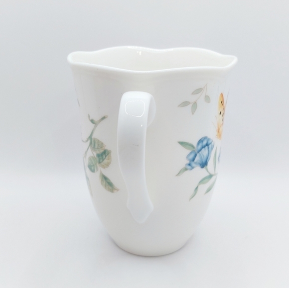 Beautiful Lenox Monarch Butterfly Ceramic Mug - Picture 2 of 6